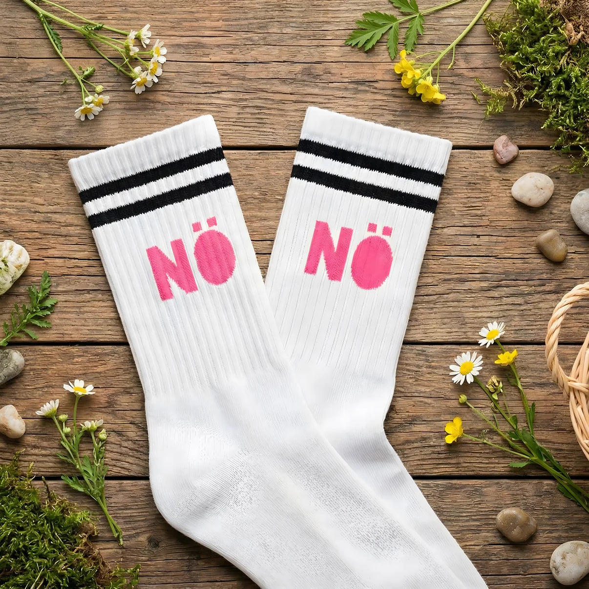 NÖ Tennissocken mit neonpink