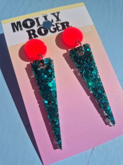 Konische Glitzerohrringe mit Neonrot